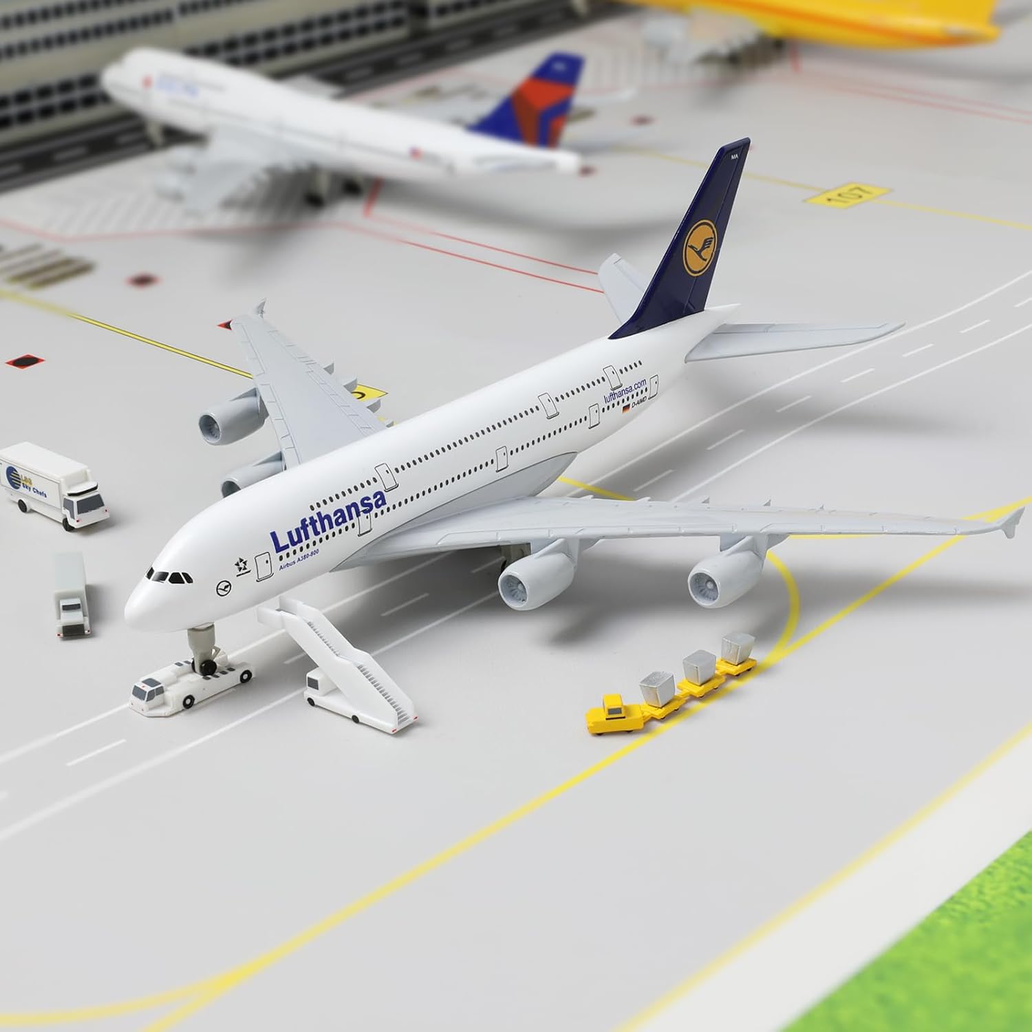 لعبة الطائرات A380 الألمانية 1 - مراجعة Model Airplane Plastic وسعره
